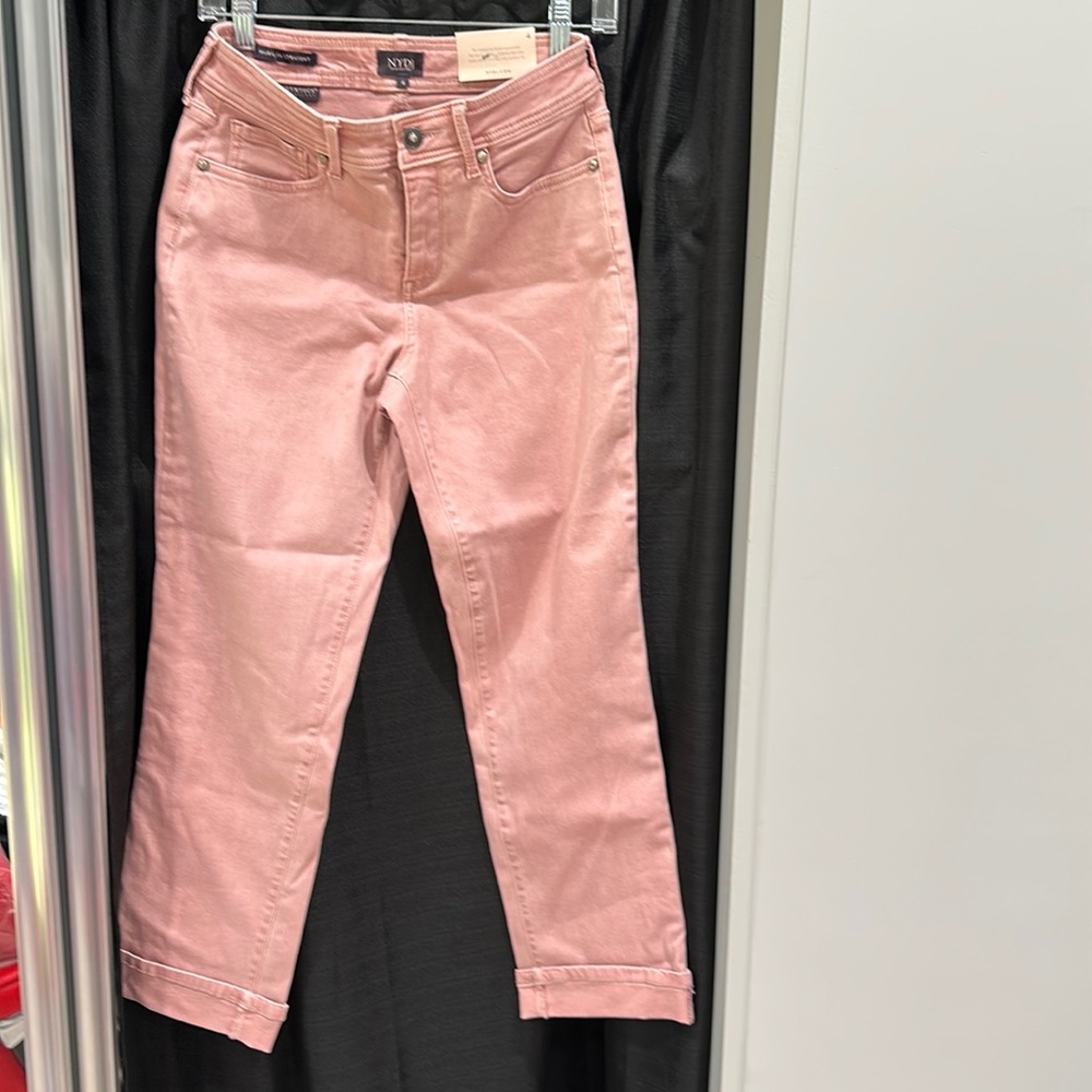 NWT NYDJ Marilyn Straight
